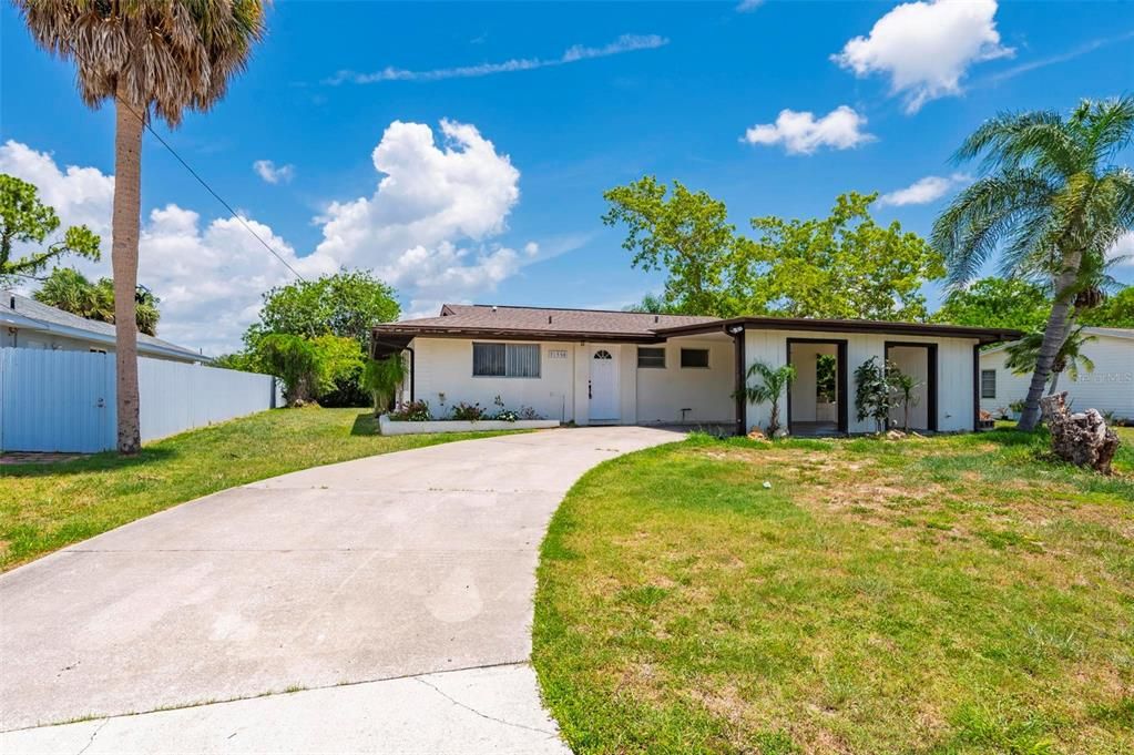 En Venta: $224,995 (2 camas, 2 baños, 1268 Pies cuadrados)