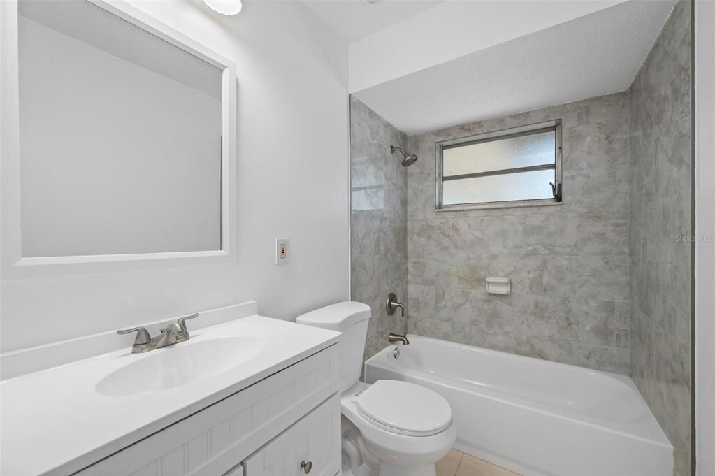 En Venta: $224,995 (2 camas, 2 baños, 1268 Pies cuadrados)