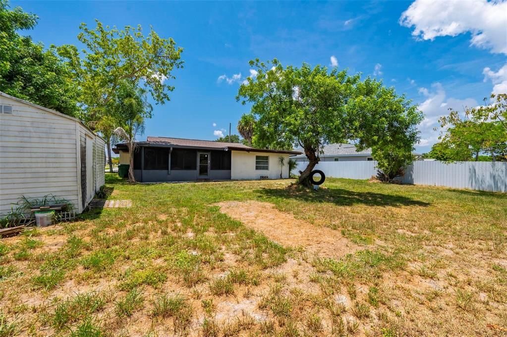 En Venta: $224,995 (2 camas, 2 baños, 1268 Pies cuadrados)