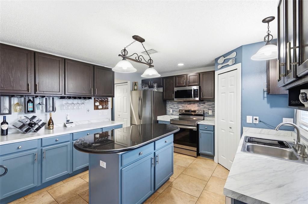 : $399,900 (5 camas, 2 baños, 2916 Pies cuadrados)