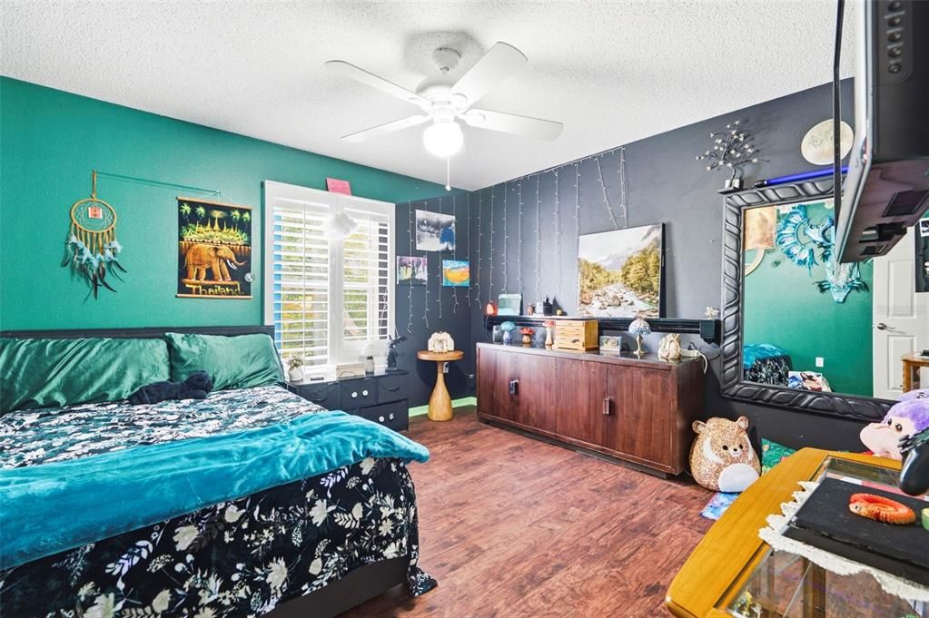 : $399,900 (5 camas, 2 baños, 2916 Pies cuadrados)