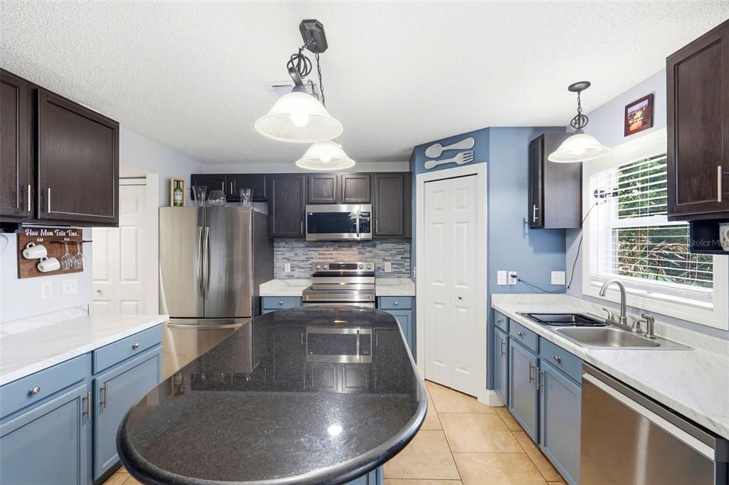 : $399,900 (5 camas, 2 baños, 2916 Pies cuadrados)