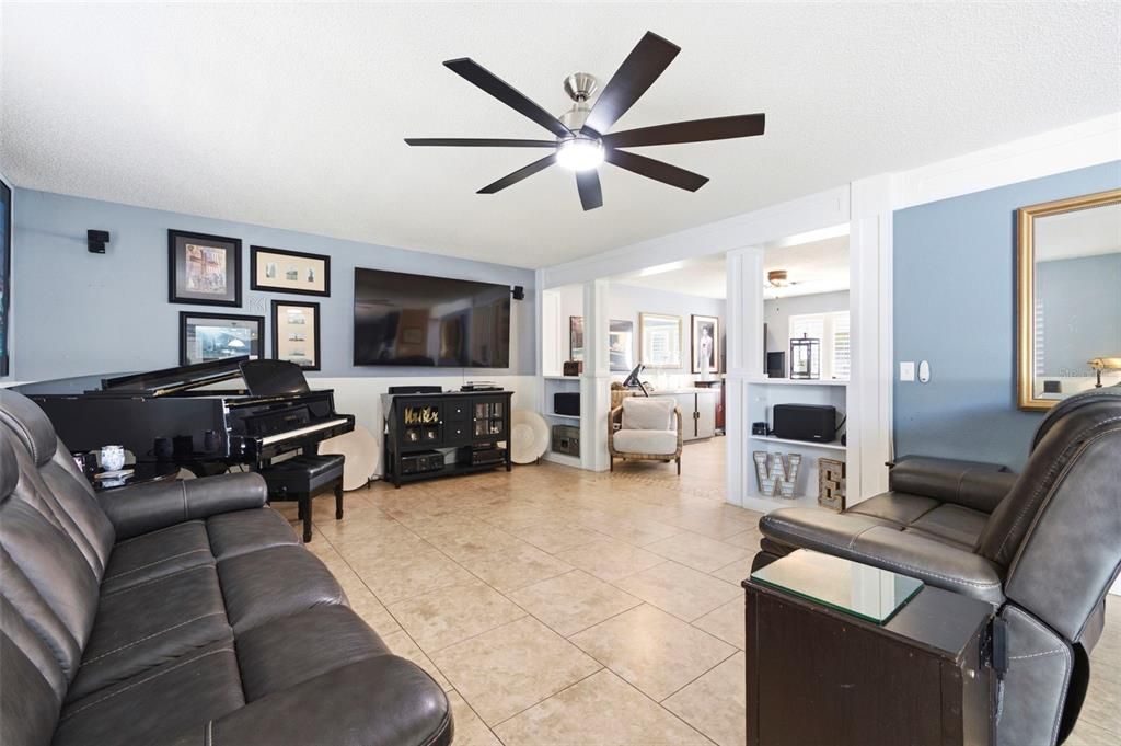 : $399,900 (5 camas, 2 baños, 2916 Pies cuadrados)