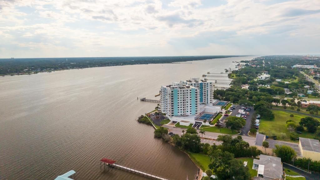 На продажу: $159,900 (1 спален, 1 ванн, 822 Квадратных фут)