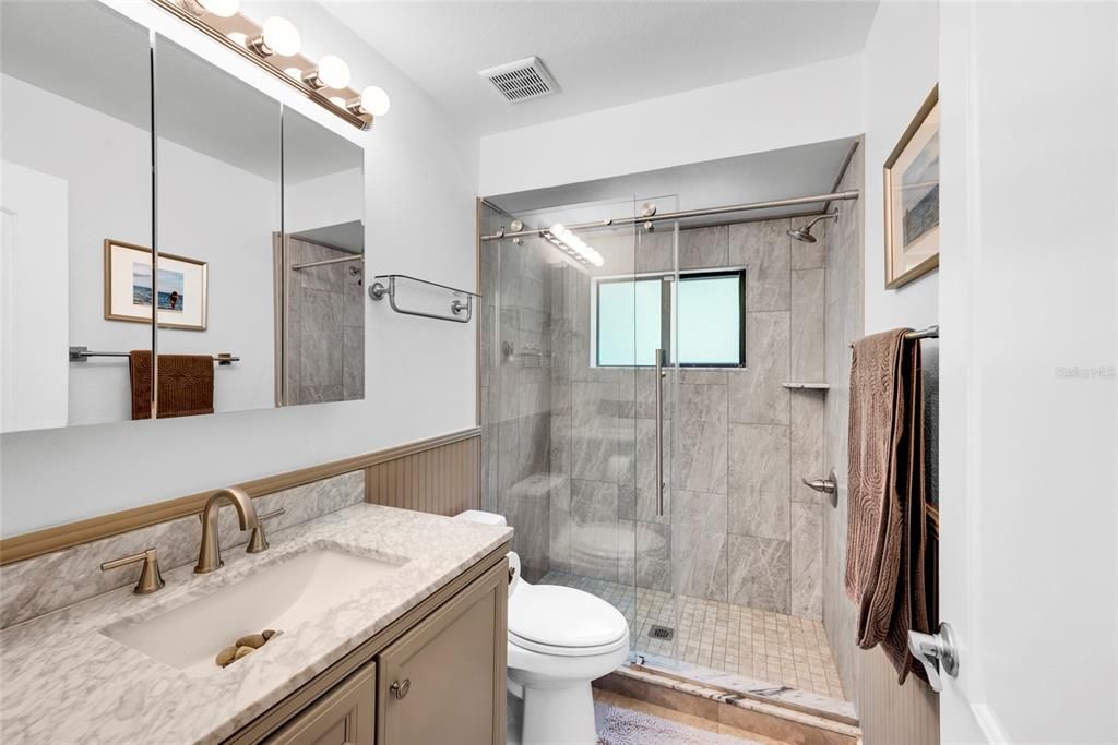For Rent: $2,750 (2 beds, 2 baths, 1173 Square Feet)