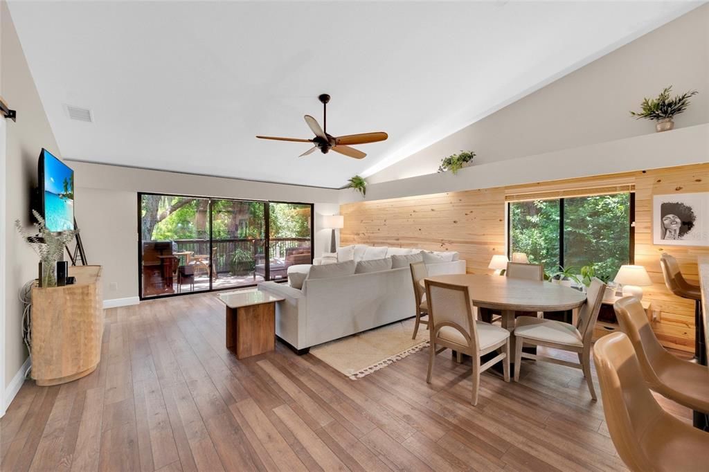 For Rent: $2,750 (2 beds, 2 baths, 1173 Square Feet)