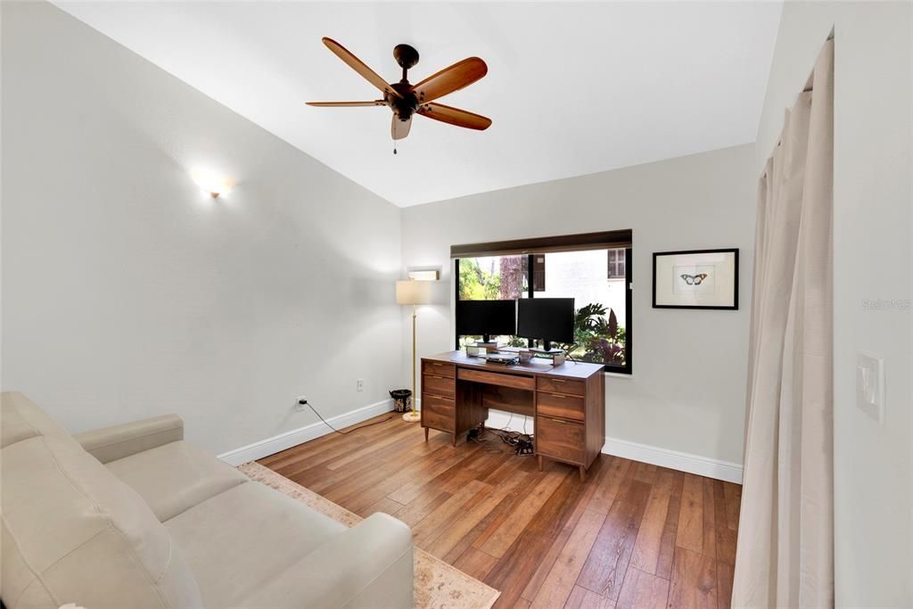 For Rent: $2,750 (2 beds, 2 baths, 1173 Square Feet)
