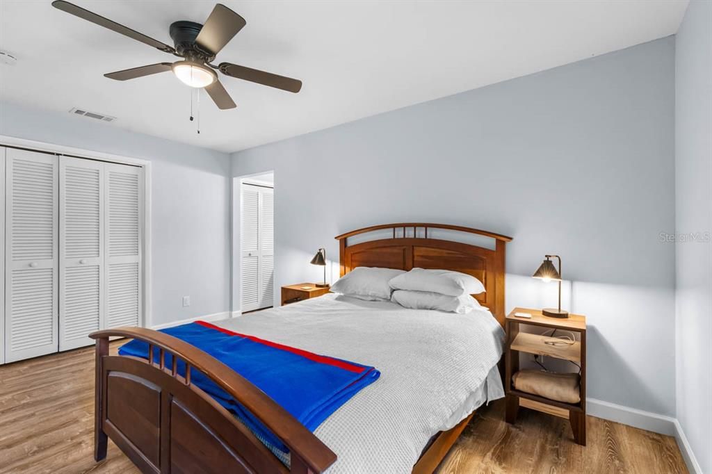 For Sale: $339,000 (3 beds, 2 baths, 1988 Square Feet)