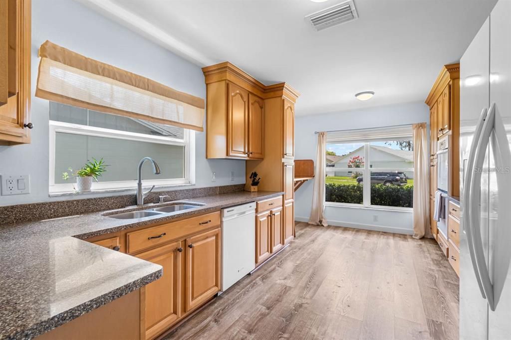 For Sale: $339,000 (3 beds, 2 baths, 1988 Square Feet)