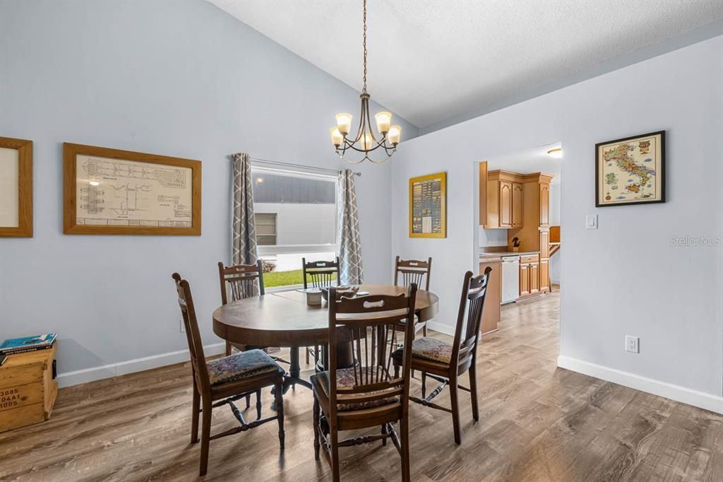 For Sale: $339,000 (3 beds, 2 baths, 1988 Square Feet)