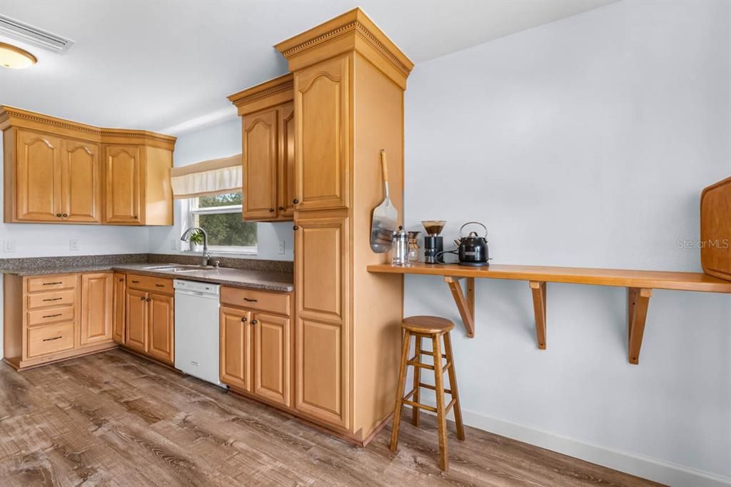 For Sale: $339,000 (3 beds, 2 baths, 1988 Square Feet)