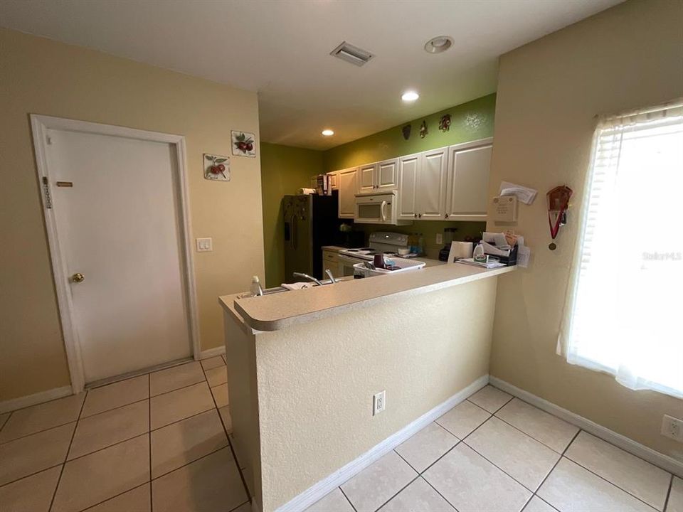 For Sale: $276,132 (3 beds, 2 baths, 1226 Square Feet)