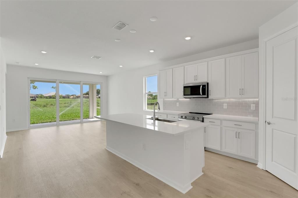 For Sale: $477,990 (3 beds, 3 baths, 1971 Square Feet)