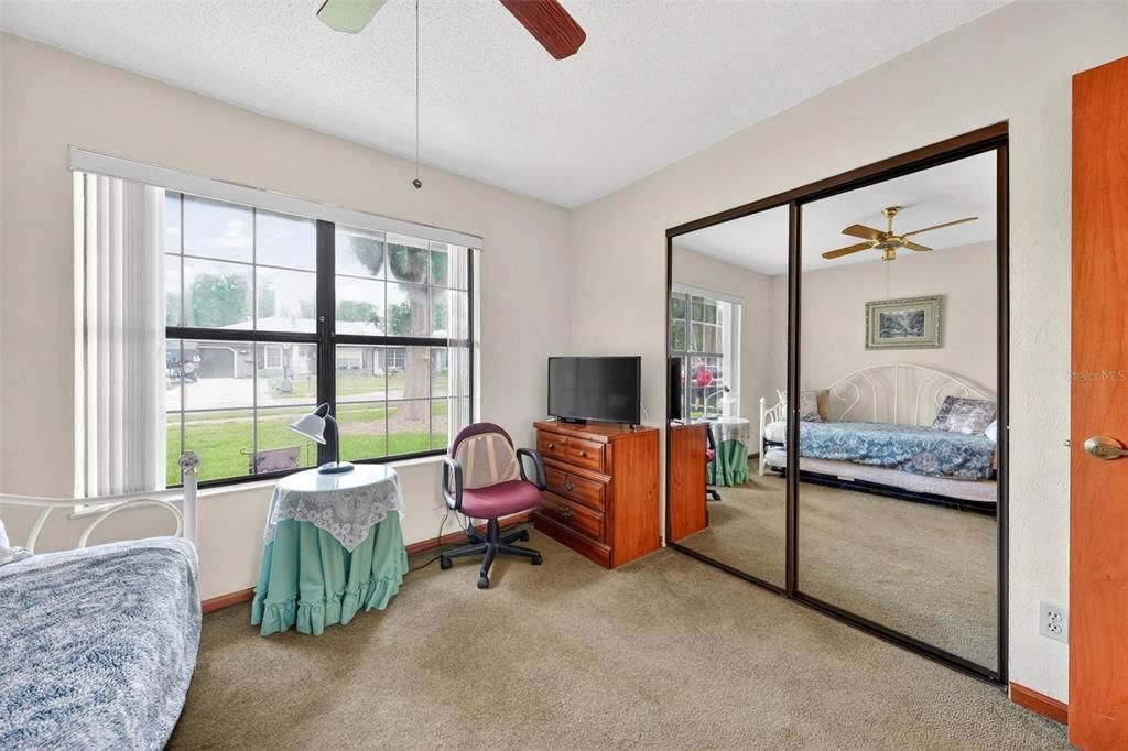 For Sale: $229,000 (3 beds, 2 baths, 1146 Square Feet)