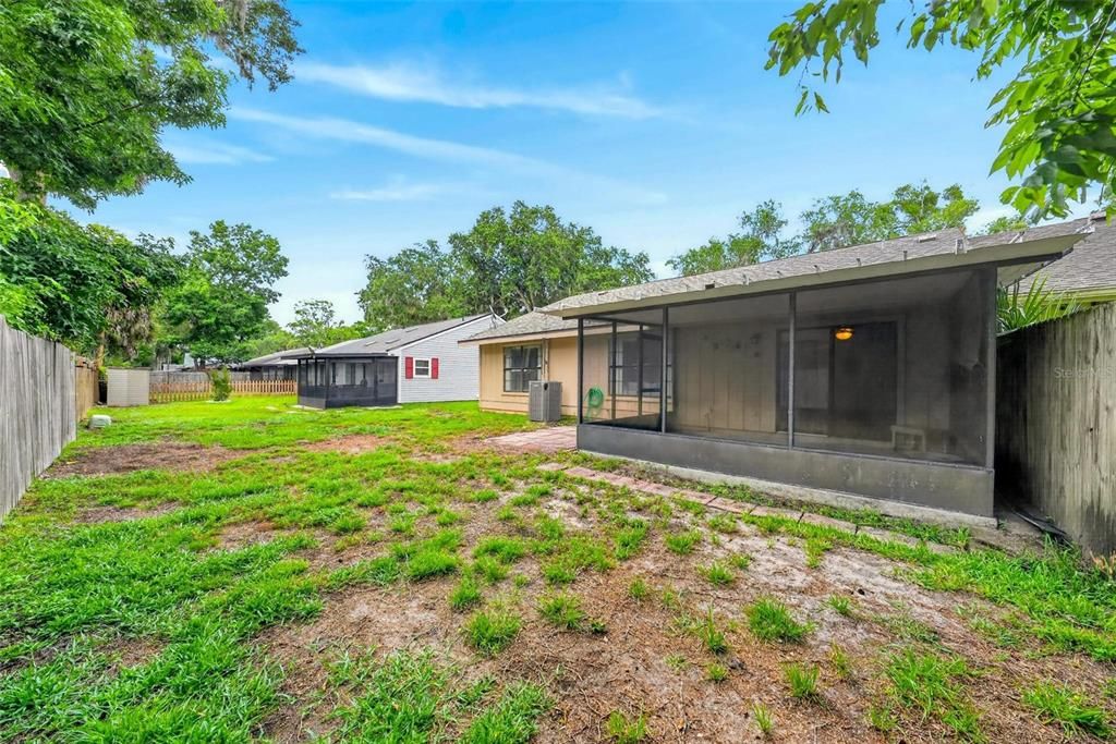 For Sale: $229,000 (3 beds, 2 baths, 1146 Square Feet)