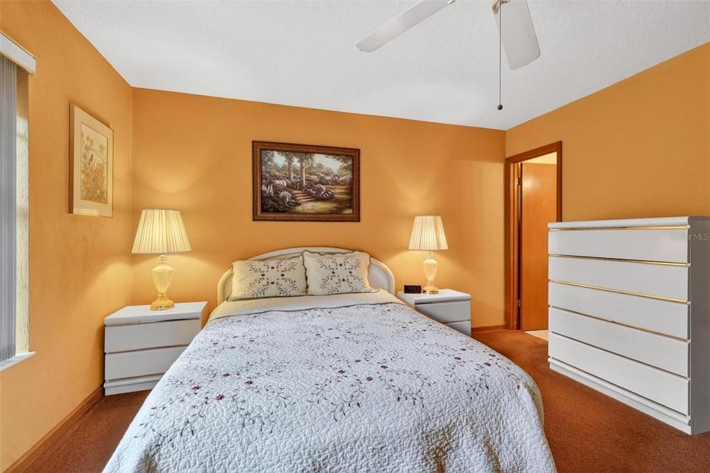 For Sale: $229,000 (3 beds, 2 baths, 1146 Square Feet)