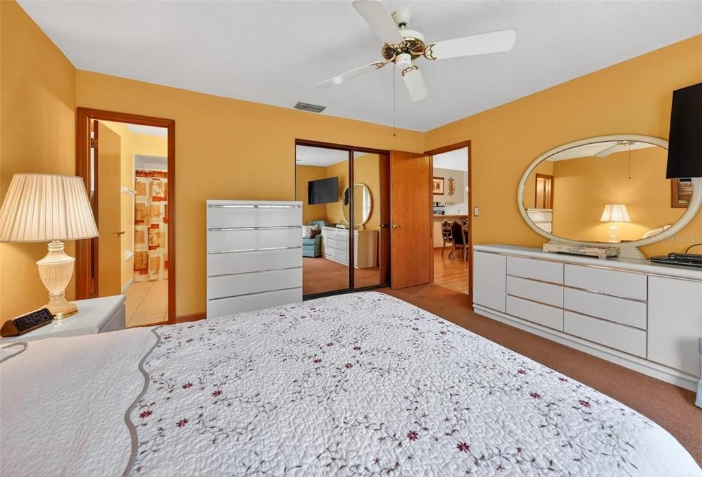 For Sale: $229,000 (3 beds, 2 baths, 1146 Square Feet)
