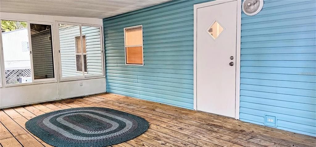 На продажу: $200,000 (2 спален, 2 ванн, 840 Квадратных фут)