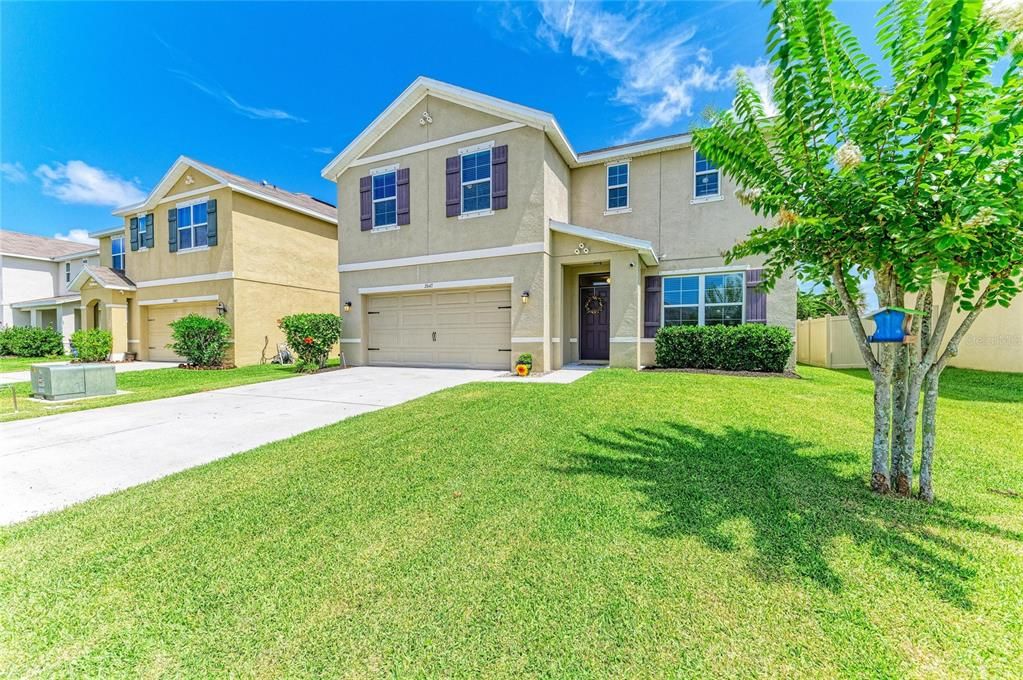 For Sale: $449,900 (4 beds, 2 baths, 2427 Square Feet)