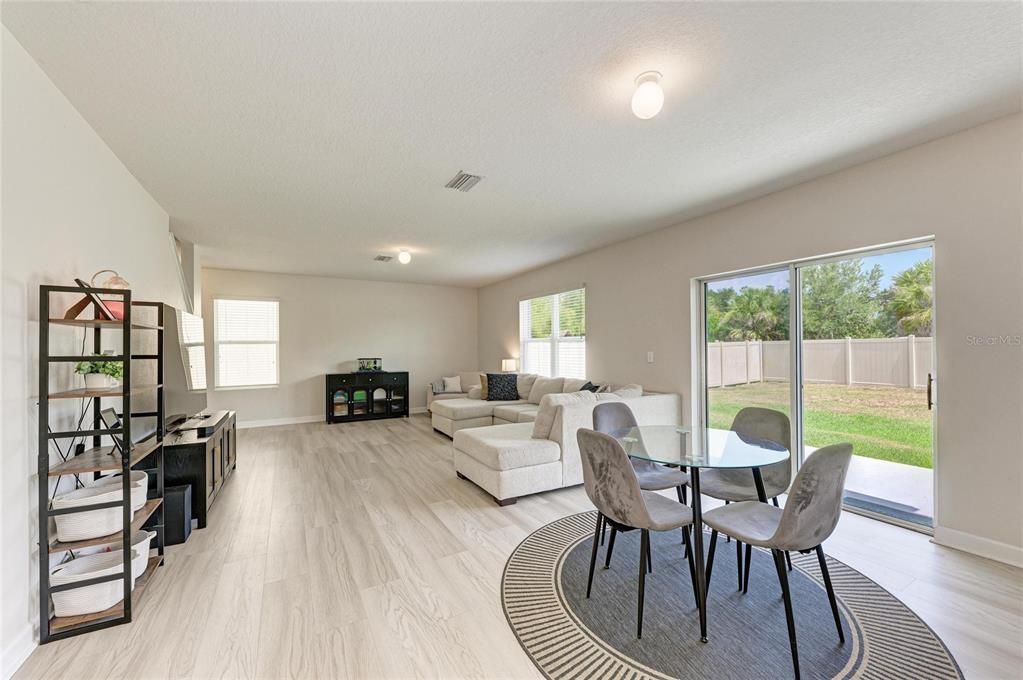 For Sale: $449,900 (4 beds, 2 baths, 2427 Square Feet)