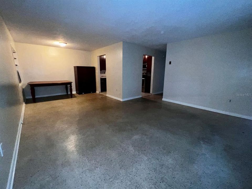 В аренду: $1,850 (3 спален, 1 ванн, 1014 Квадратных фут)