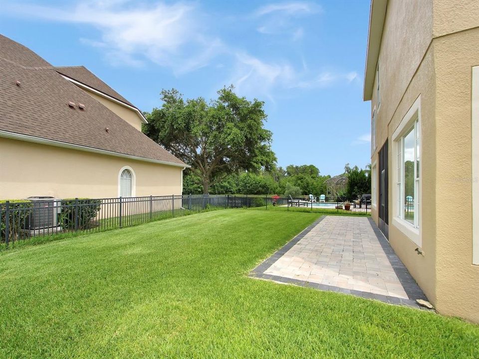 На продажу: $614,900 (4 спален, 3 ванн, 2744 Квадратных фут)