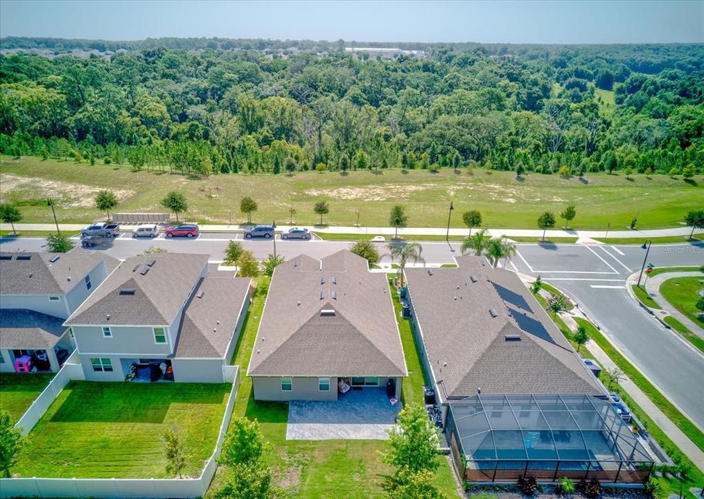 На продажу: $449,900 (3 спален, 2 ванн, 1983 Квадратных фут)