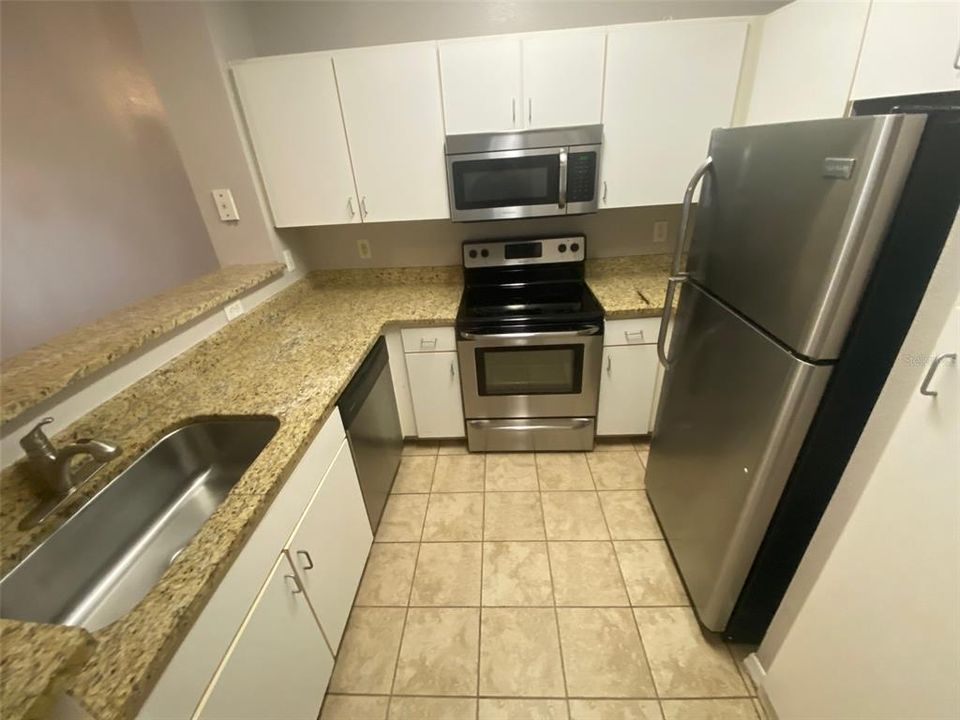 En Venta: $169,900 (1 camas, 1 baños, 672 Pies cuadrados)