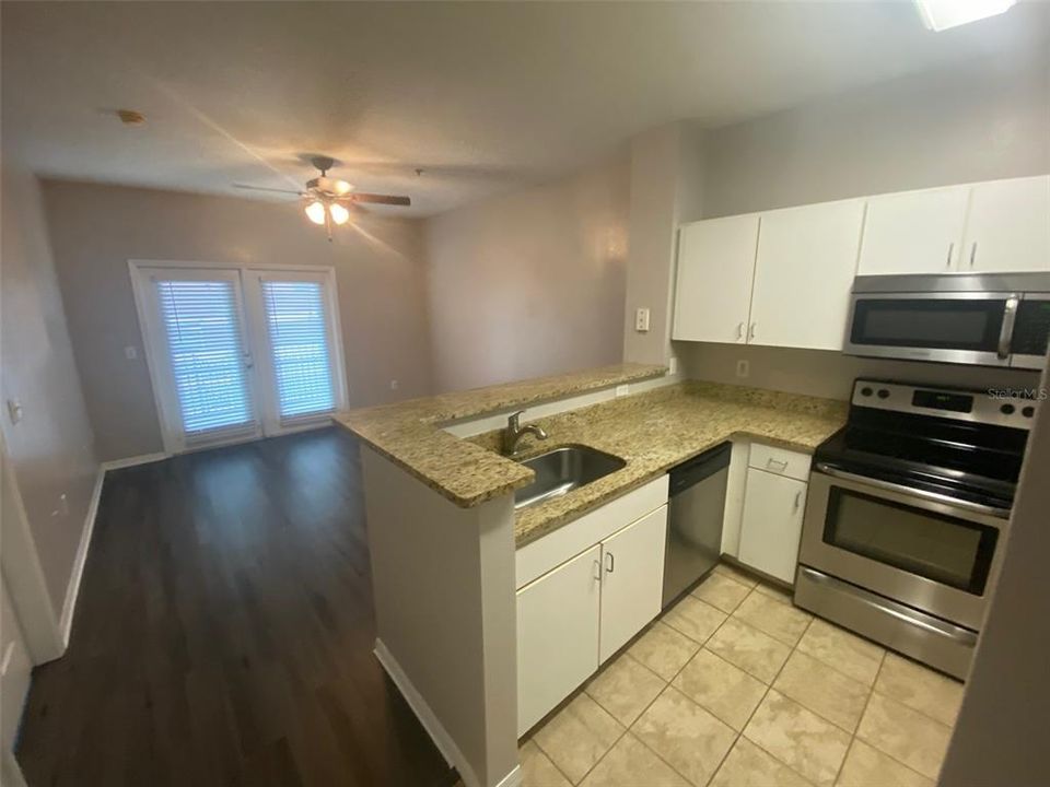 En Venta: $169,900 (1 camas, 1 baños, 672 Pies cuadrados)