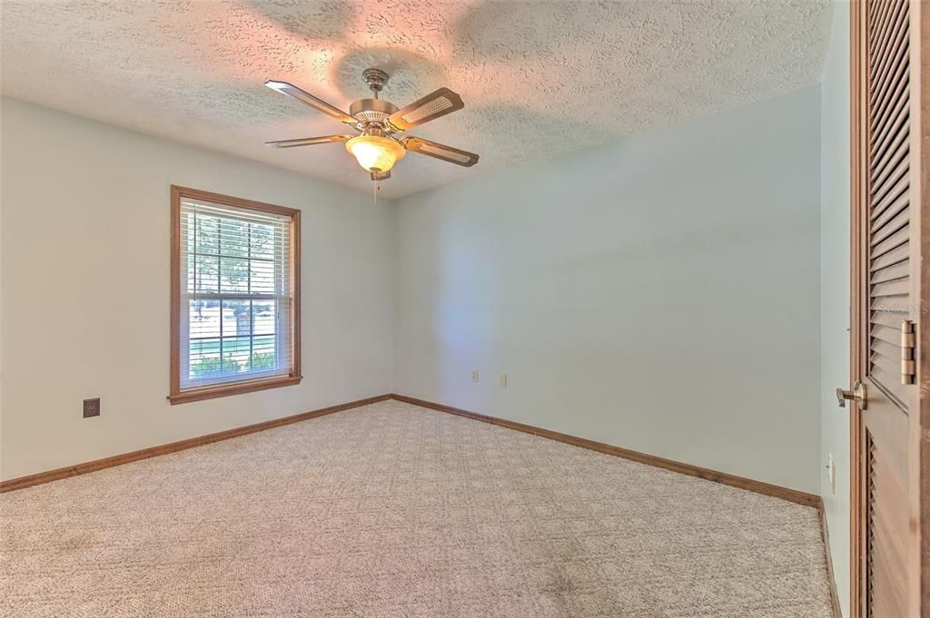 For Sale: $575,000 (4 beds, 2 baths, 2661 Square Feet)