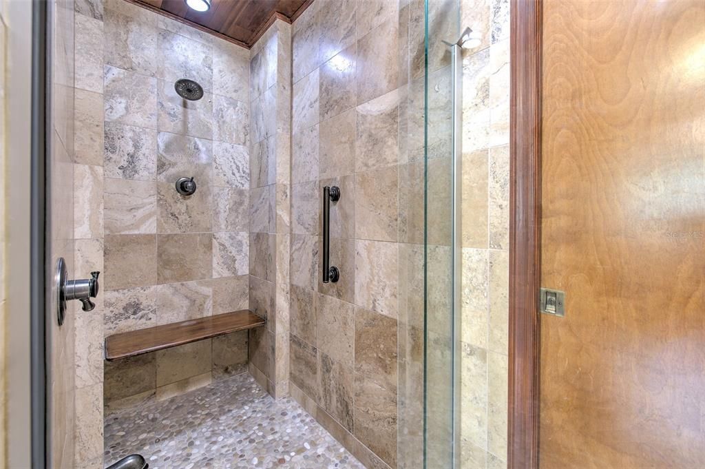 For Sale: $575,000 (4 beds, 2 baths, 2661 Square Feet)