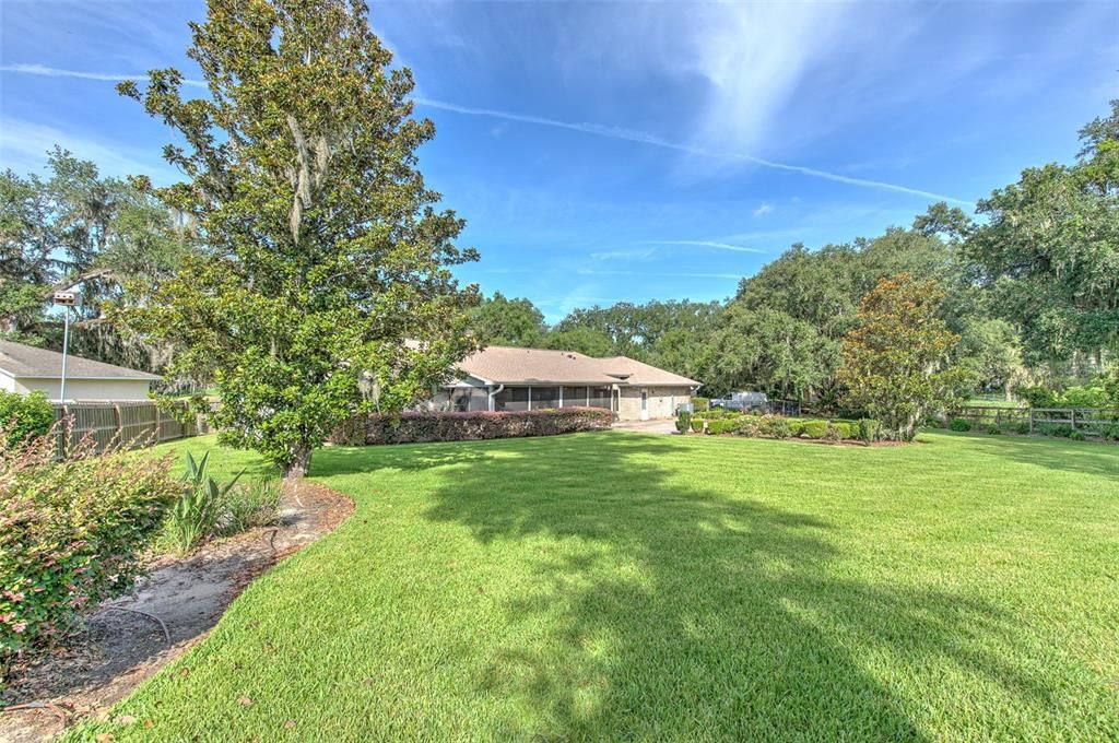 For Sale: $575,000 (4 beds, 2 baths, 2661 Square Feet)