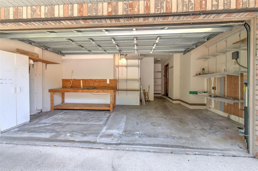 For Sale: $575,000 (4 beds, 2 baths, 2661 Square Feet)