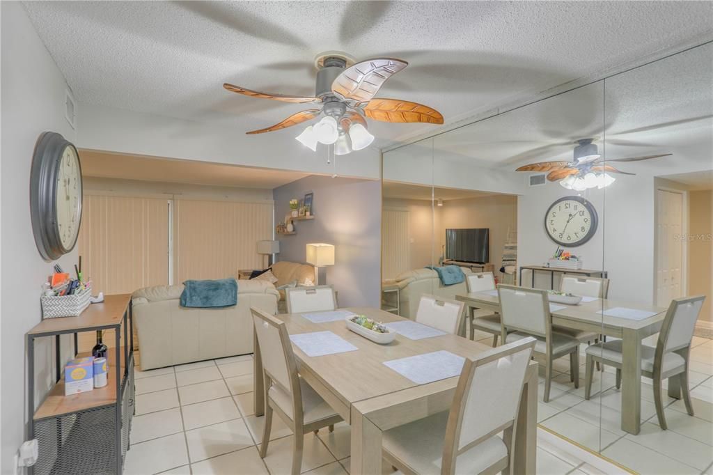 В аренду: $1,695 (2 спален, 2 ванн, 1014 Квадратных фут)