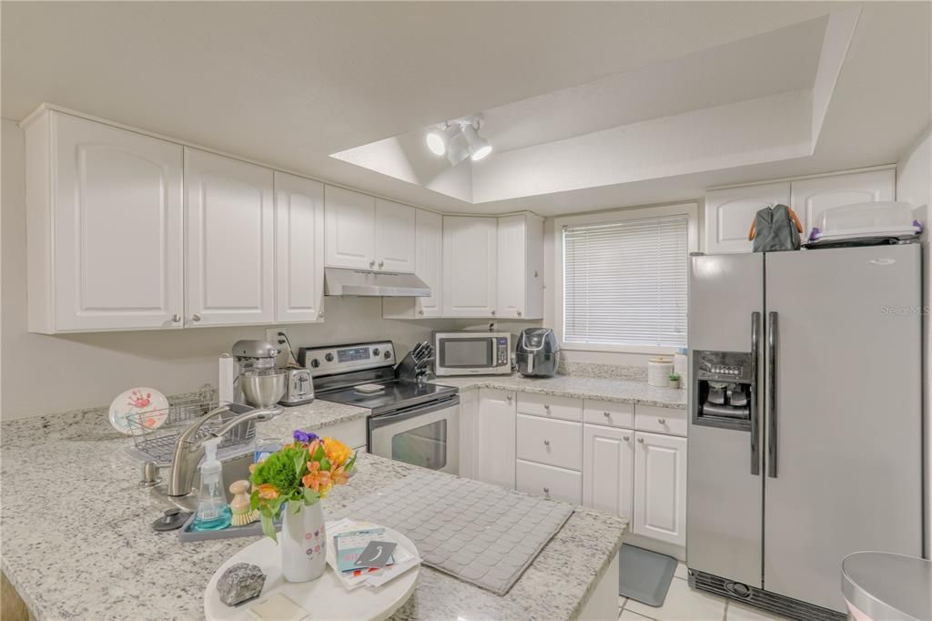 В аренду: $1,695 (2 спален, 2 ванн, 1014 Квадратных фут)