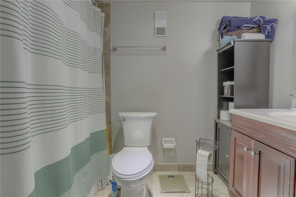 В аренду: $1,695 (2 спален, 2 ванн, 1014 Квадратных фут)