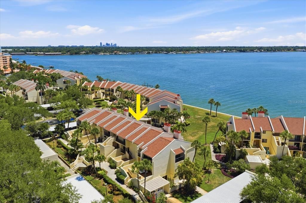 En Venta: $338,000 (1 camas, 2 baños, 890 Pies cuadrados)