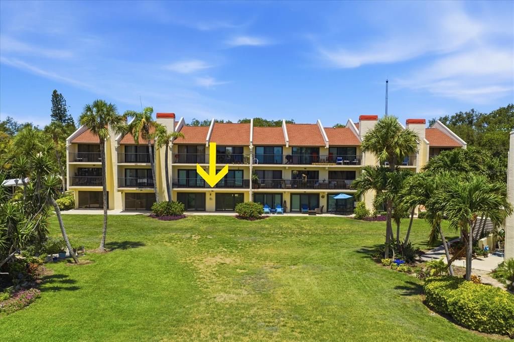 En Venta: $338,000 (1 camas, 2 baños, 890 Pies cuadrados)