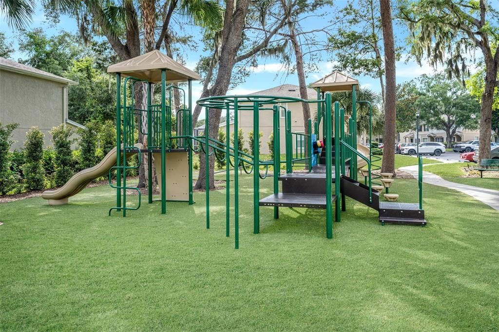 For Sale: $255,000 (2 beds, 2 baths, 1383 Square Feet)