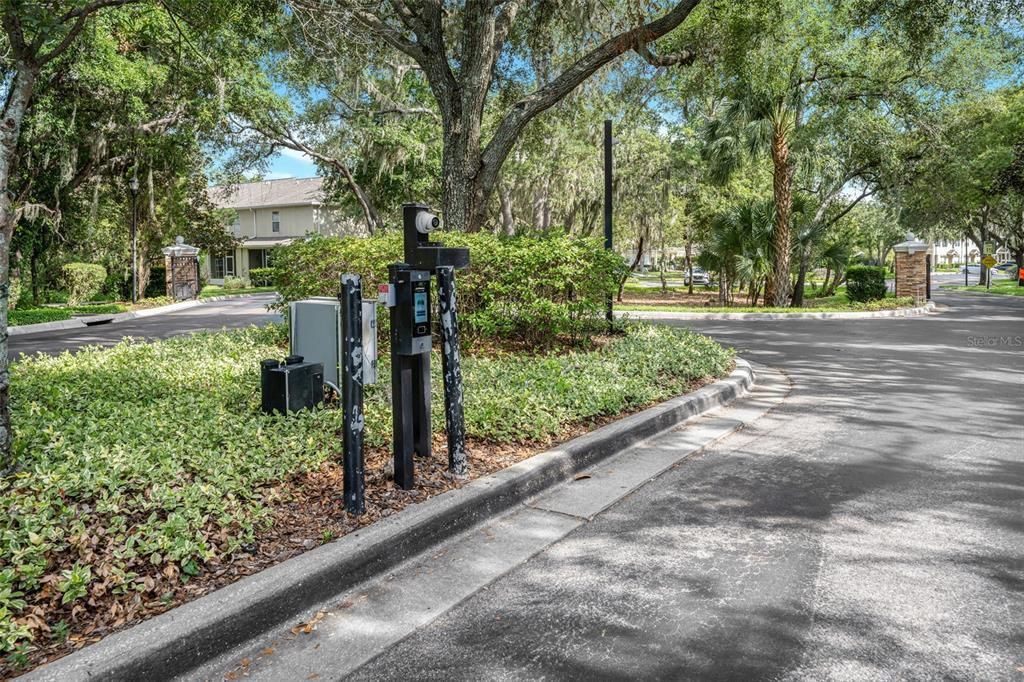 For Sale: $255,000 (2 beds, 2 baths, 1383 Square Feet)