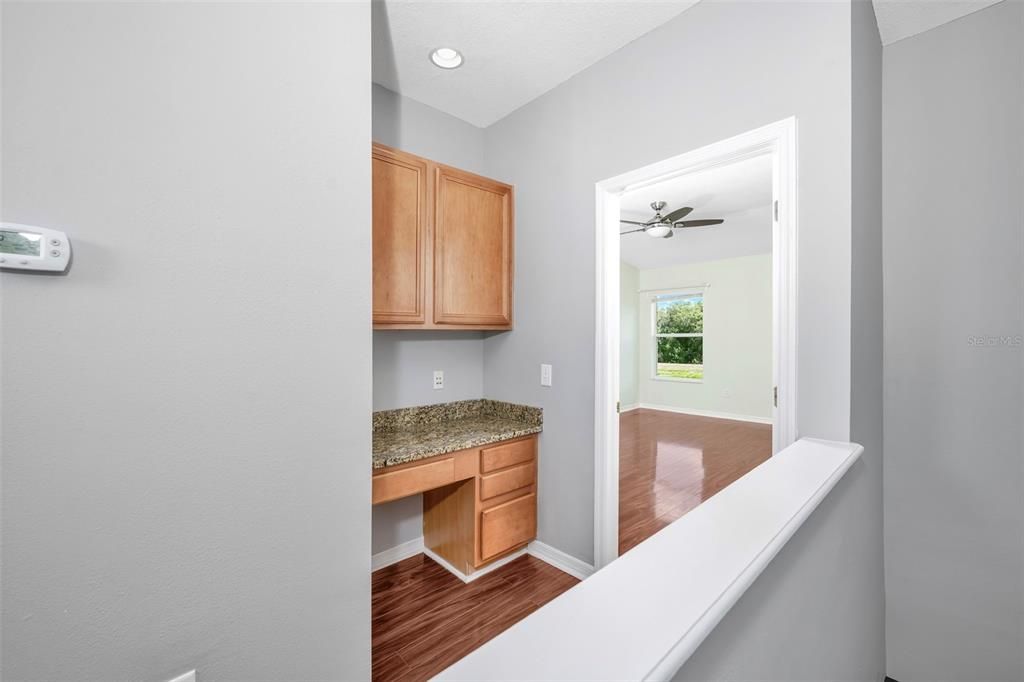 For Sale: $255,000 (2 beds, 2 baths, 1383 Square Feet)