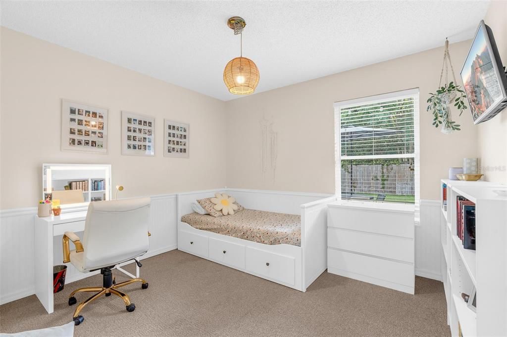 For Sale: $430,000 (4 beds, 2 baths, 1558 Square Feet)