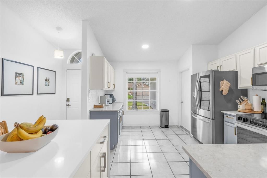 For Sale: $430,000 (4 beds, 2 baths, 1558 Square Feet)