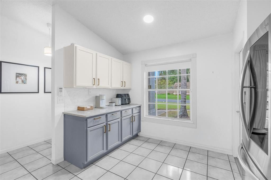 For Sale: $430,000 (4 beds, 2 baths, 1558 Square Feet)