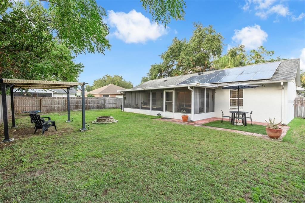For Sale: $430,000 (4 beds, 2 baths, 1558 Square Feet)