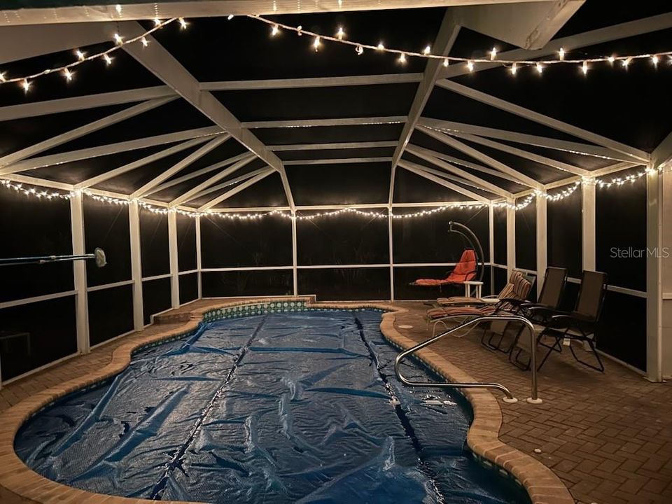 For Rent: $2,295 (3 beds, 2 baths, 1344 Square Feet)