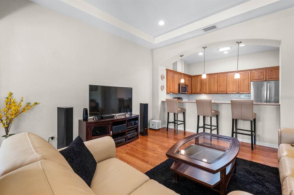 For Sale: $345,000 (3 beds, 2 baths, 1881 Square Feet)
