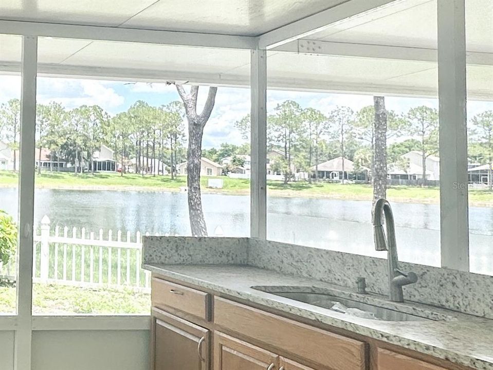 For Rent: $2,400 (3 beds, 2 baths, 1418 Square Feet)