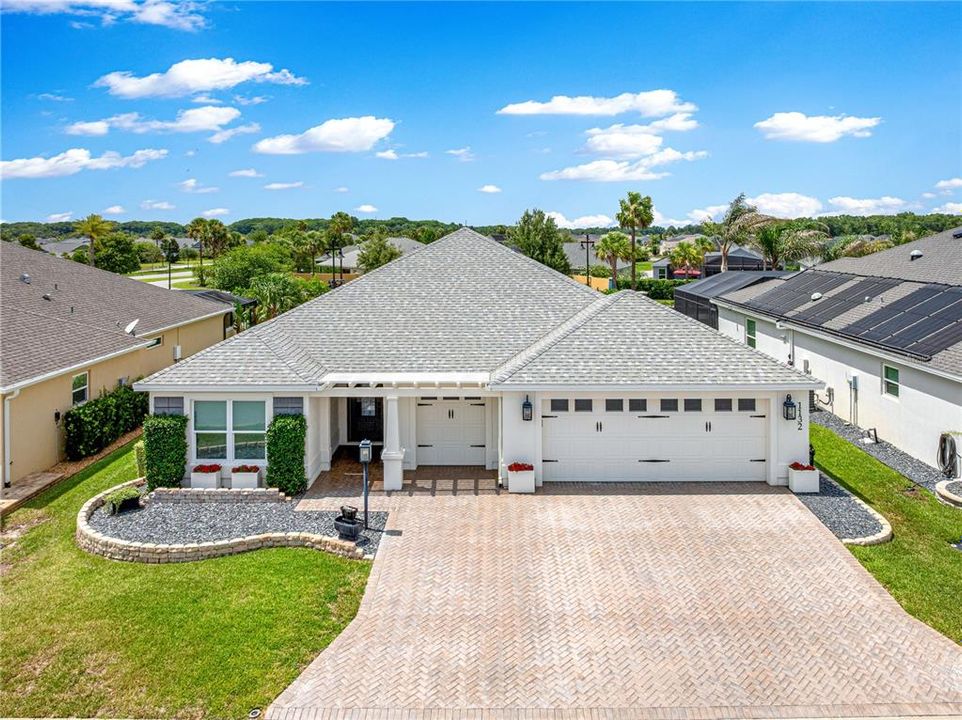 For Sale: $675,000 (3 beds, 3 baths, 1901 Square Feet)