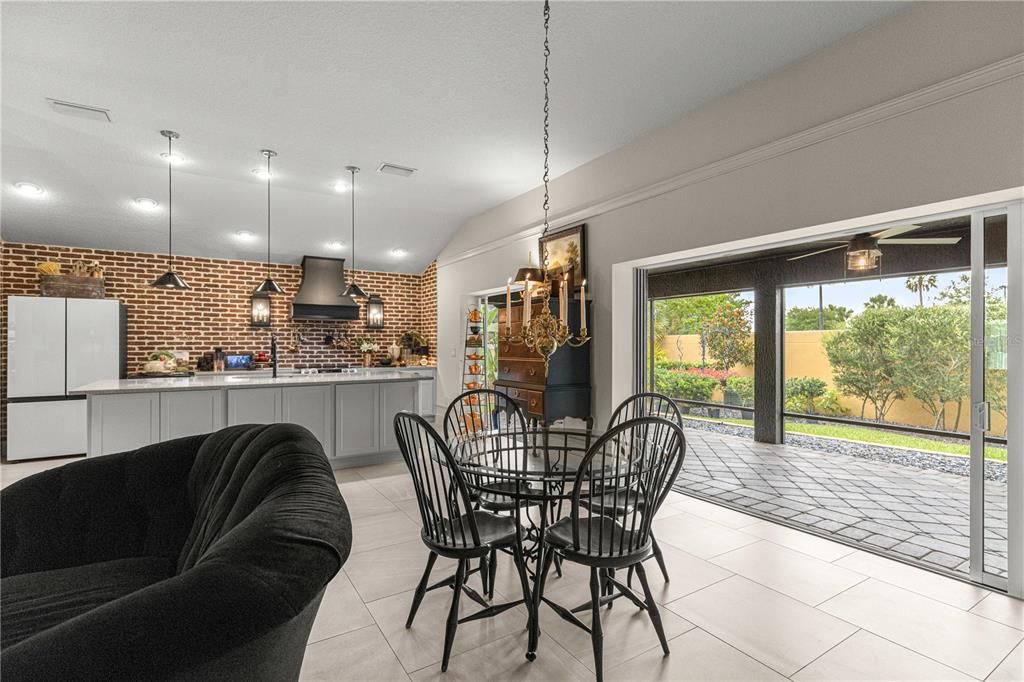For Sale: $675,000 (3 beds, 3 baths, 1901 Square Feet)